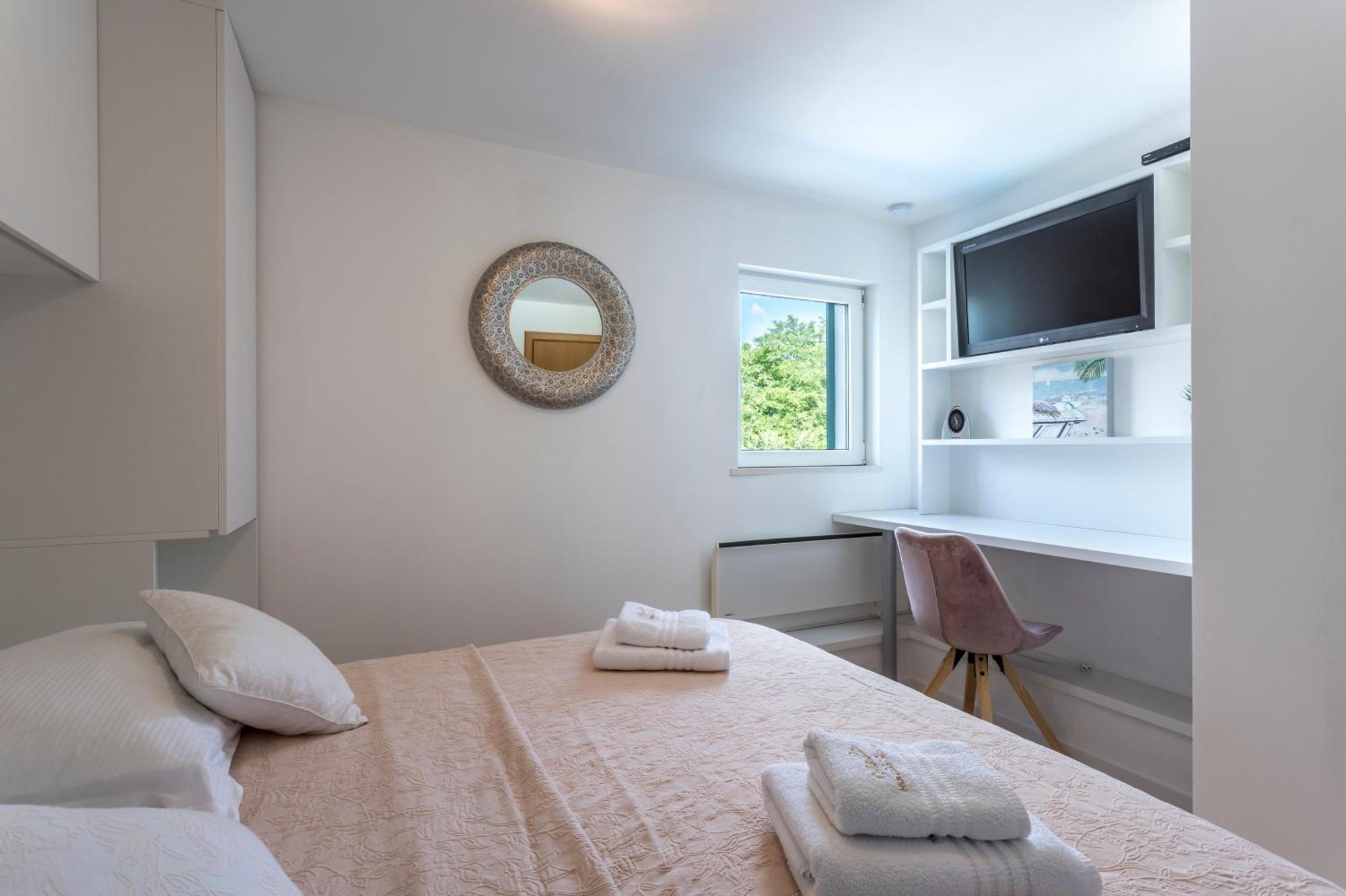 Holiday House Mala Синь Экстерьер фото