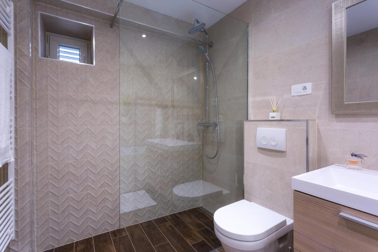 Holiday House Mala Синь Экстерьер фото